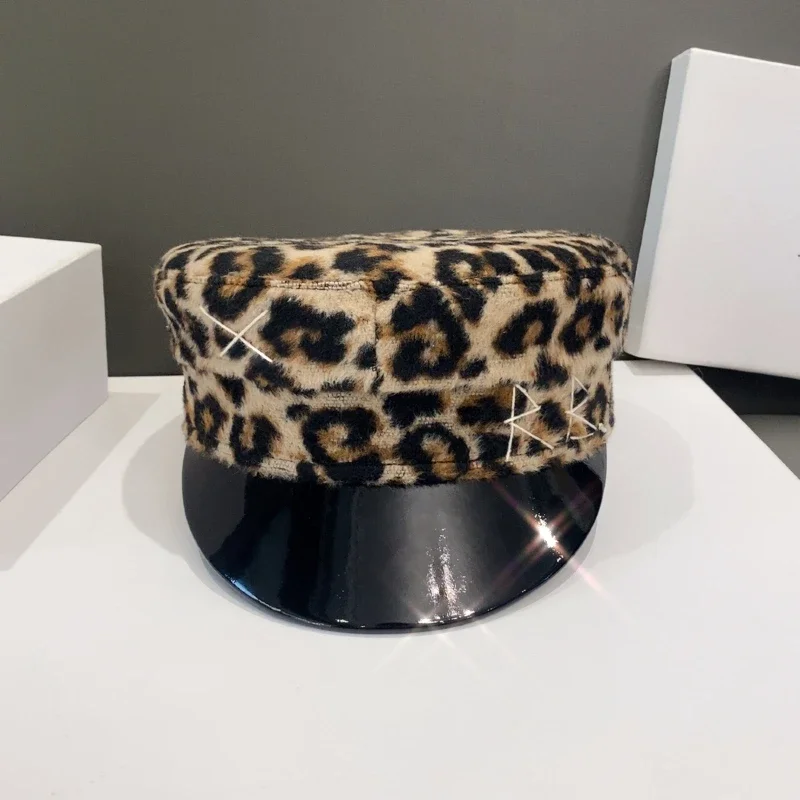 Designer Women Winter Hats Wool Leoprint Newsboy Caps Flat Top Baker Boy Cap