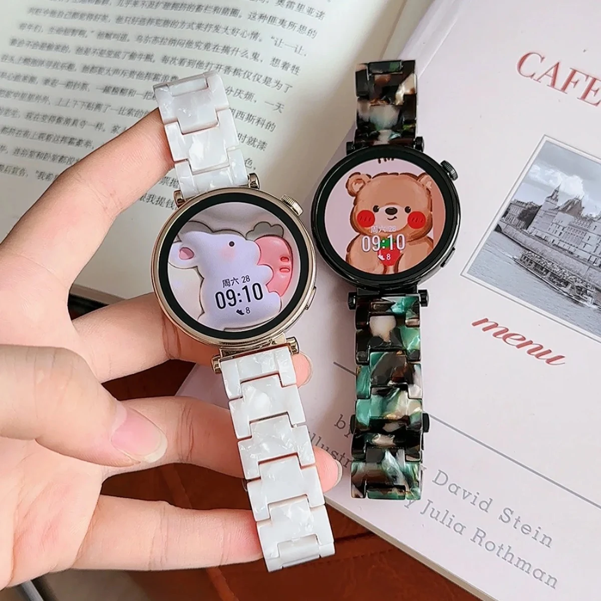 Universal 18mm Women's Resin Watch Strap - Trendy Design
