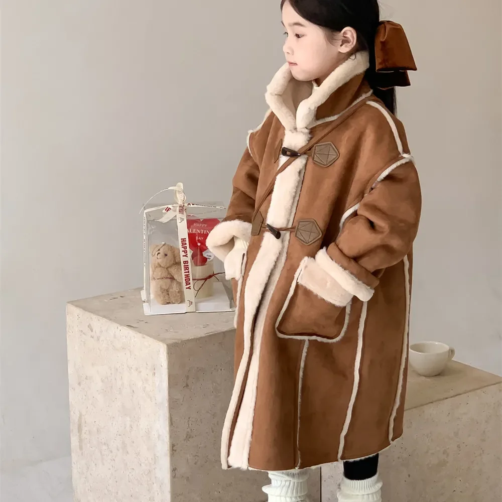 

2024 Winter New Girls fashion patchwork woolen long style warm coat Kids girl thicken Fur lining turtleneck trench jacket