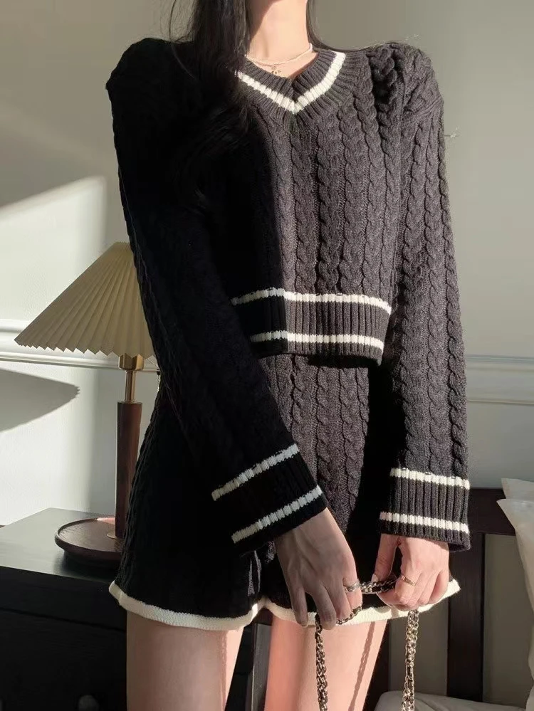 V�� ���� ��Ʈ������ ���� ��Ʈ �ݹ��� ���ǽ� ��Ʈ, ��Ƽ�� ������, �ѱ� ��Ÿ�� �м�, ĳ�־� �ǻ�, ���� �Ż�