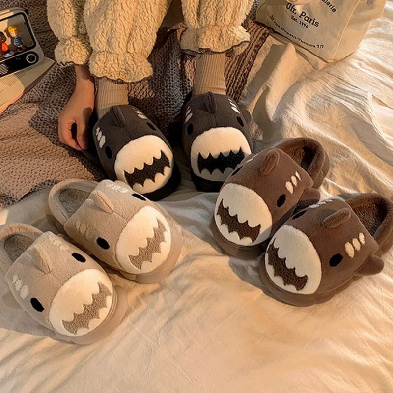 

Зимние толстые тапочки из хлопка акулы, женские Меховые Теплые Симпатичные парные домашние хлопковые туфли на плоской подошве, домашняя повседневная женская обувь