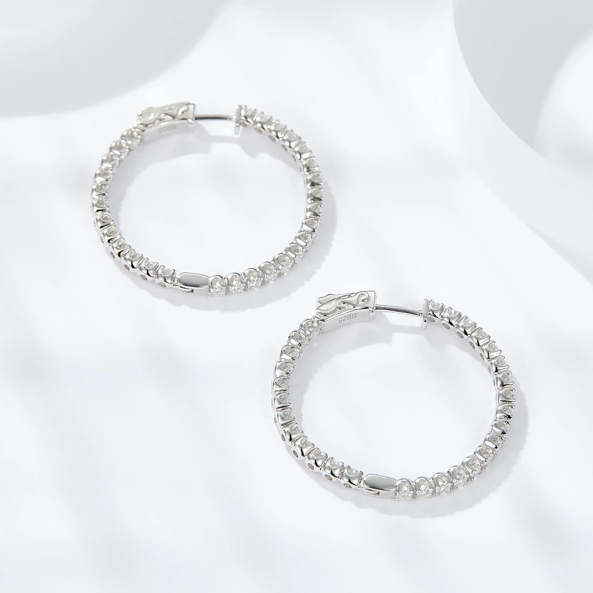 WUIHA 925 Sterling Silver Real GRA Moissanite Diamonds Wedding Engagement 30 MM Hoops Earrings Anniversary Gift Fine Jewelry 6