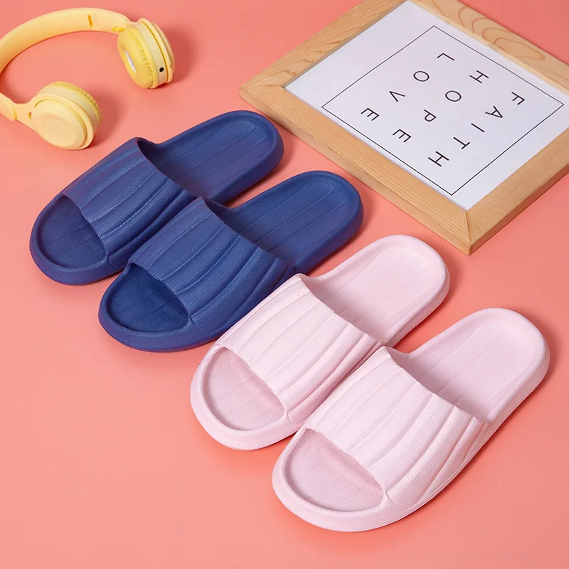 thumbnail image 4 of Chanclas ortopédicas para mujer, sandalias de playa de verano con suela blanda de EVA, chanclas para baño de interior para hombre 2024, 4 of 5