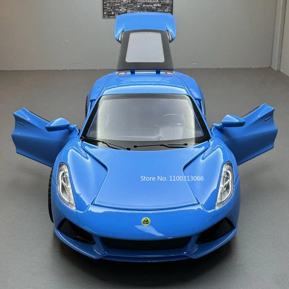 

1/24 Sports Car Lotus EMIRA Toys Model Car Alloy Diecasts Vehicle Model with Light Sound Pull Back Function Toy for Child Gifts