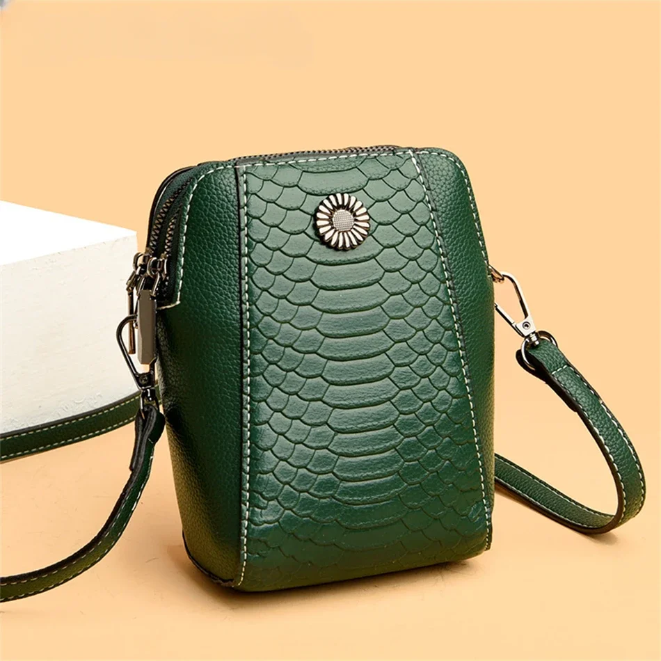 

Women's 2023 Fashion Trendy Handbag Purse Luxury Designer Female Shoulder Crossbody Bag High Quality Ladies Messenger