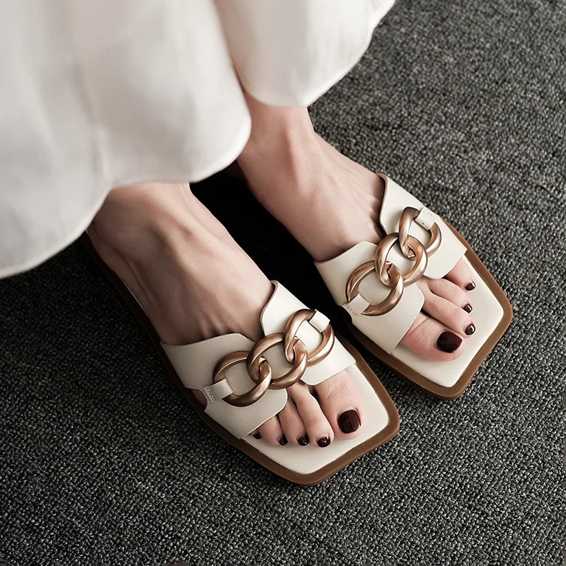 Slippers female summer outside wear metal buckle chain flat beach sandals AF52