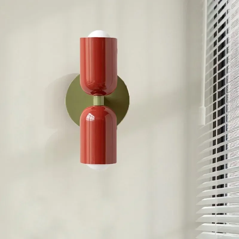 

Скандинавская искусственная настенная цветная лампа для спальни, гостиной, кабинета, коридора
