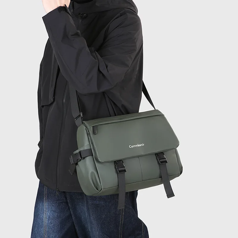 Men's New Fashionable Waterproof Crossbody Bag Outdoor Multi Pocket Shoulder Bag Casual Handbag for Men Travel Daily Use