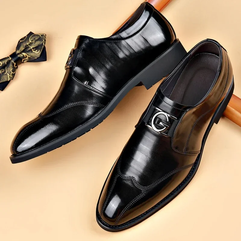 Men Brogues Shoes Patent Leather Pointed Toe Loafers