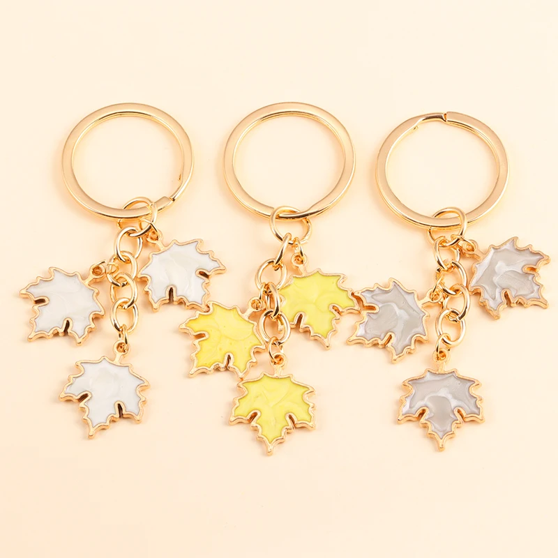 

Fashion Maple Leaf Keychain Enamel Plant Key Rings for Women Men Handbag Pendant Phone Airpods Box Car Key DIY Jewelry Accessori