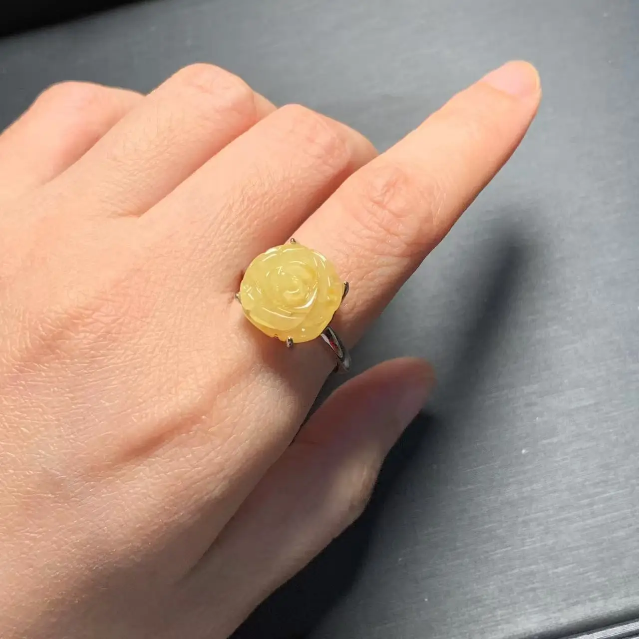 Natural Amber Ring Female Handmade Simple Three-Dimensional Accessories Gem Wholesale Jewelry Organic Gems