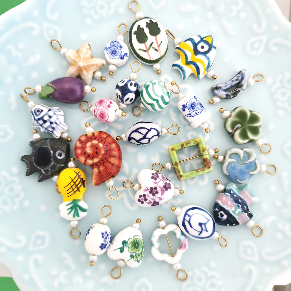 1pc Keramik Anhänger Charme Fisch Herz Blume Conch Stern Früchte Halskette Edelstahl Geometrische Imitation Perle Großhandel