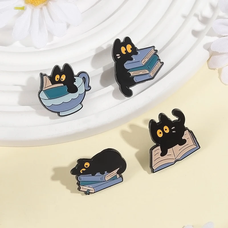 31 Types Cartoon Punk Black Peeping Cat Brooch Enamel Pins Cute Cat Reading Book Brooches Bag Lapel Badge Jewelry Gifts Friends