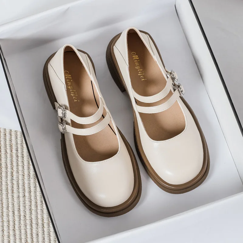 【GANNI】Everyday Butterfly Mary Jane Flat Shoes/送料込み MUSINSA | GANNI Everyday Butterfly Mary Jane Flat Shoes