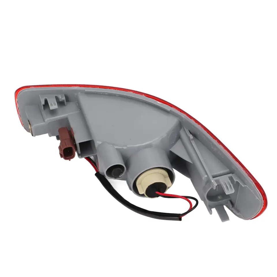Right Rear Bumper Side Marker Light For Mitsubishi Outlander 2007-2012 - 21W Bulb Included