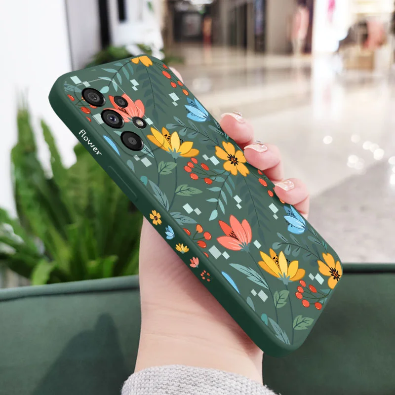 Vibrant Floral Design Protective Smartphone Case