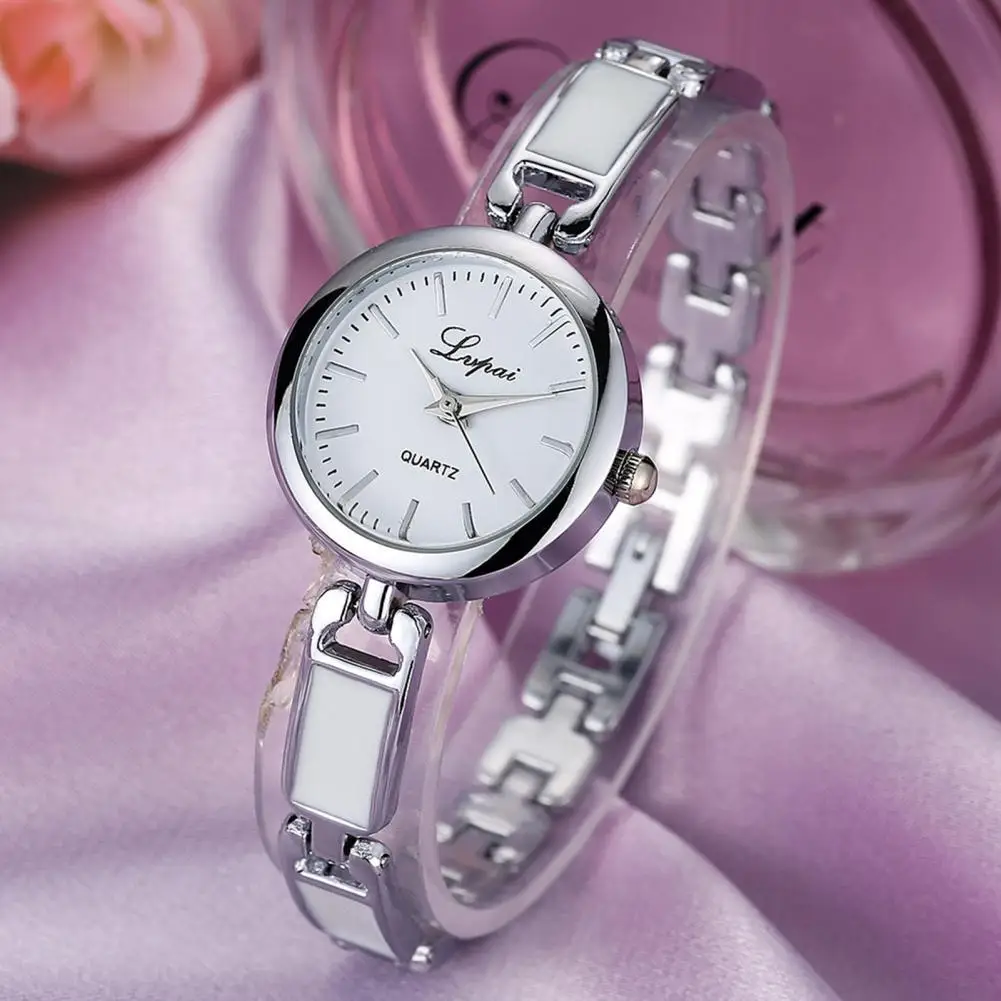 Women Bracelet Watch Round Quartz Movement Elegant Gift Fashion Jewelry Ladies Girls Dress Wristwatch smartwatch for Women 4