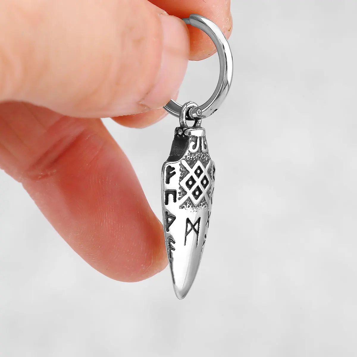 Classic Viking Stainless Steel Earrings Nordic Men\'s Vintage Scandinavian Amulet Jewelry Studs Party Accessories Wholesale