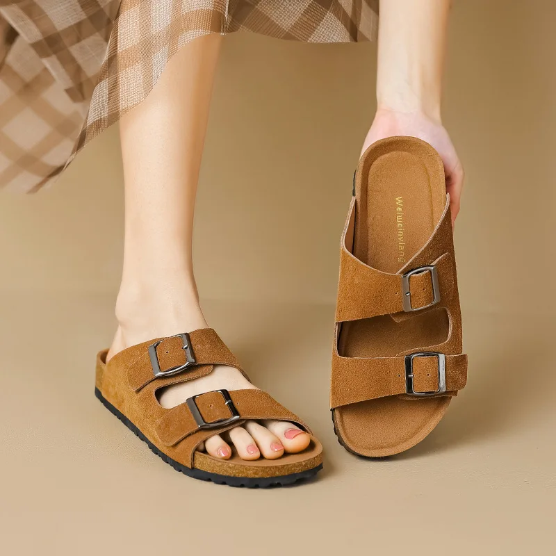 

High Quality Leather Outdoor Designer Sandals Women Summer Beach Slippers Women Boken Flat Slippers Women Shoes Zapatos De Mujer