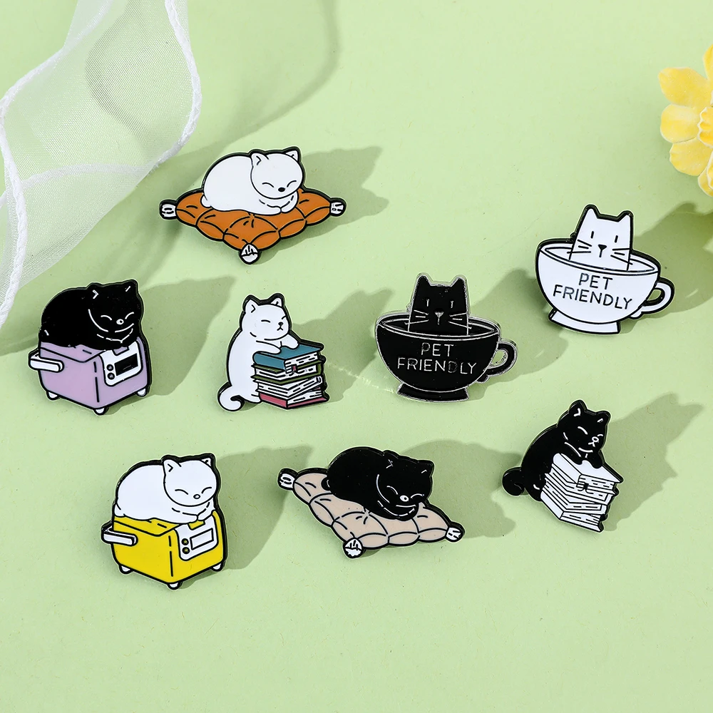 Cat Brooch Enamel Brooch Metal Brooch Enamel Pins 8 Pcs Cute Kitten Brooch Creative Cat Book Cat Sleeping Enamel Pin Metal Paint Badge Backpack Clothing Jewelry Wallet Pendant