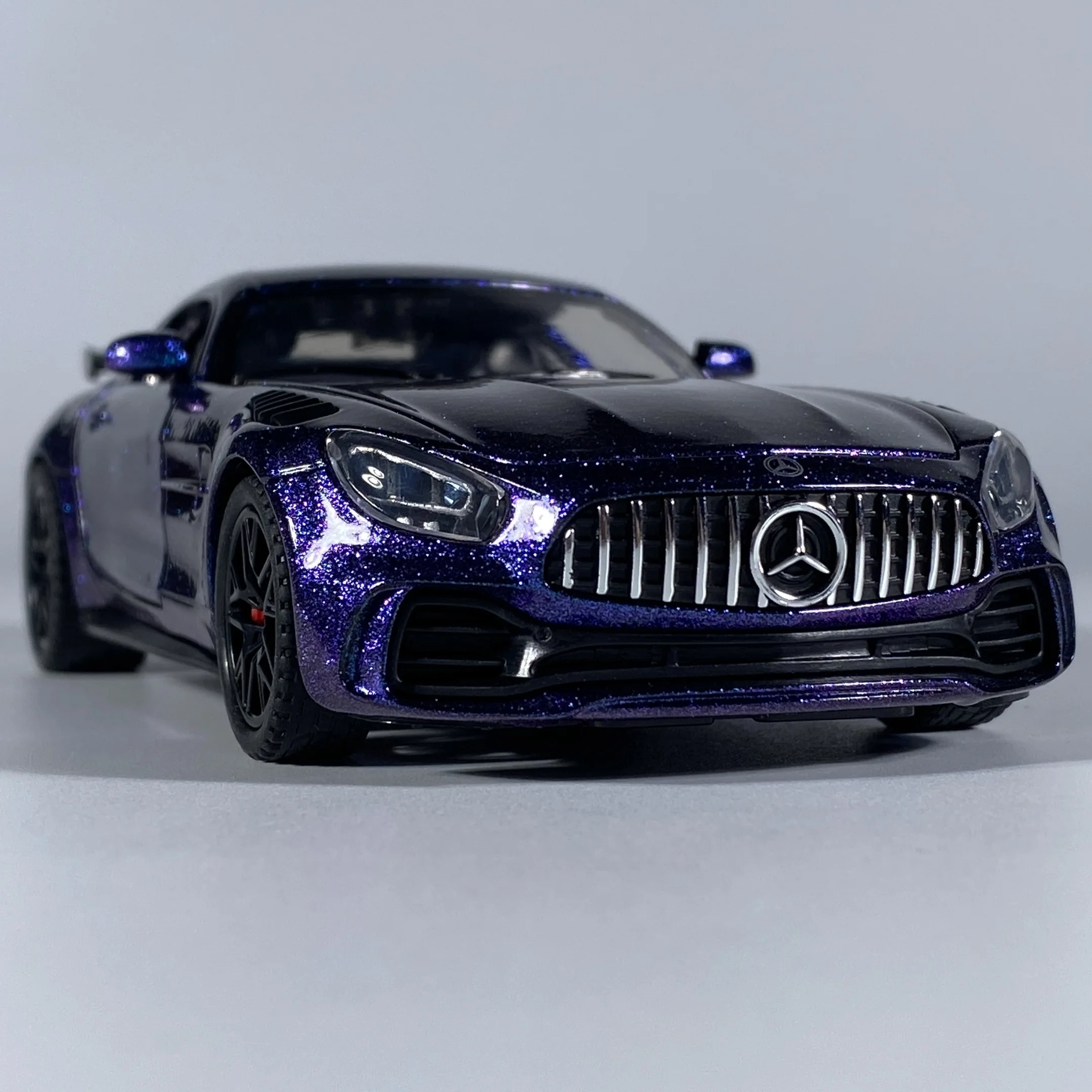 1:32 벤츠 AMG GT 슈퍼 럭셔리카 로고 합금 금속 Diecast 모델 자동차 소리와 빛이 클래식 높은 시뮬레이션 장식 선물