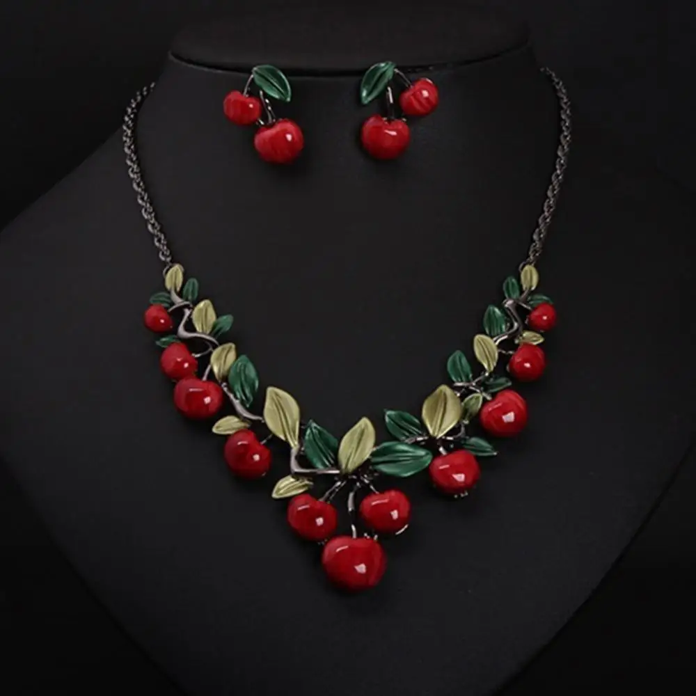 1 Set Vintage Red Cherry Fruit Necklace Earrings Jewelry Set Chic Bridal Wedding Necklace Jewelry Accessories 4
