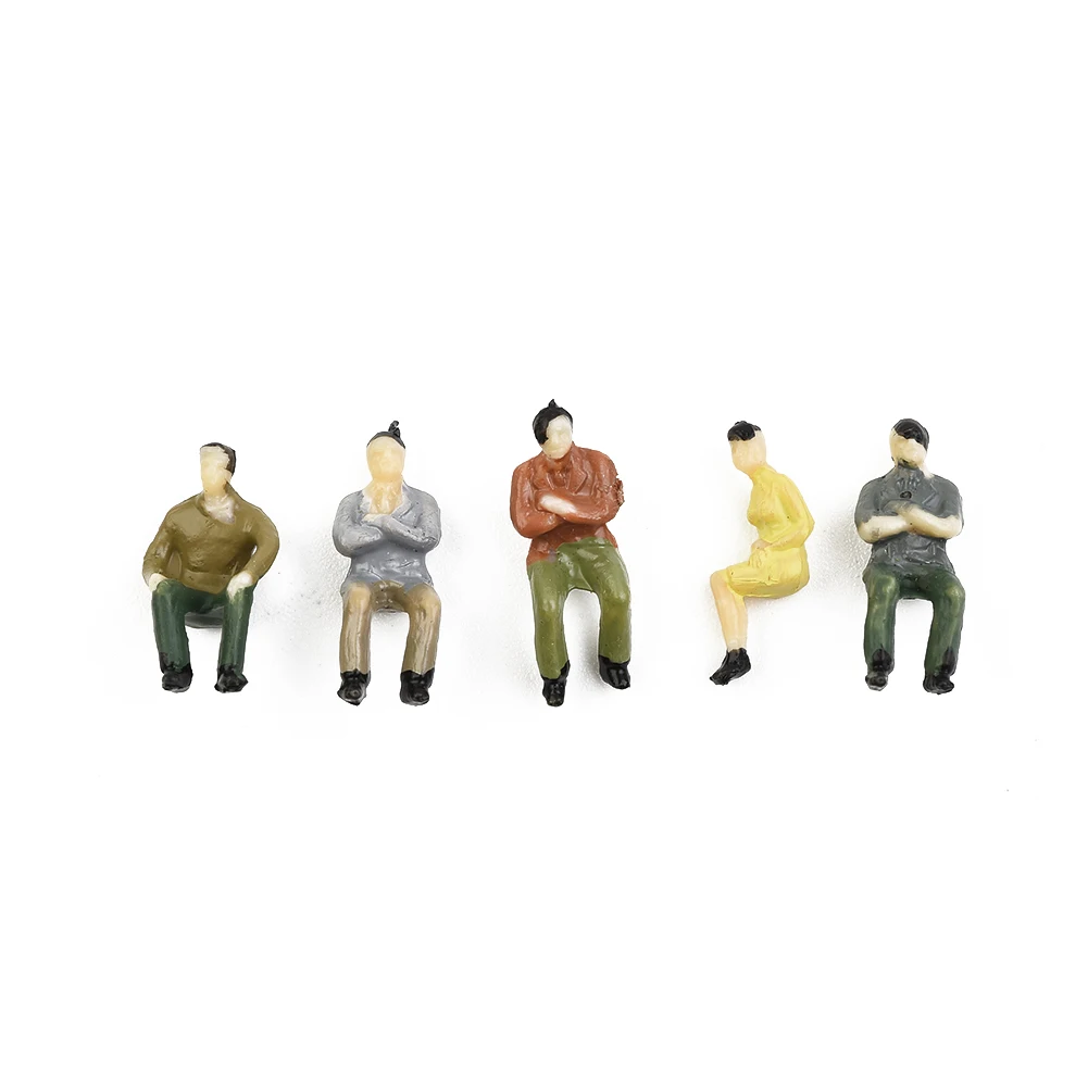 50 Figure In Plastica Scala 1:32 - Sedute E In Piedi, Colorate A Mano, Per Diorami E Treni Modellismo - 2