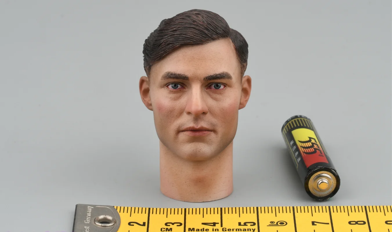 

DID 1/6 Soldier D80162 Head Carving Type A Model For 12'' Figure