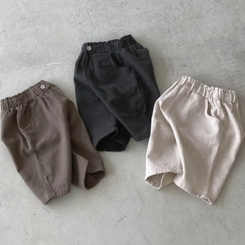 Description Picture 4 of item2025 Summer New Baby Solid Color Shorts Loose Children Casual Pants Fashion Boys Girls Cotton Shorts Infant Clothes