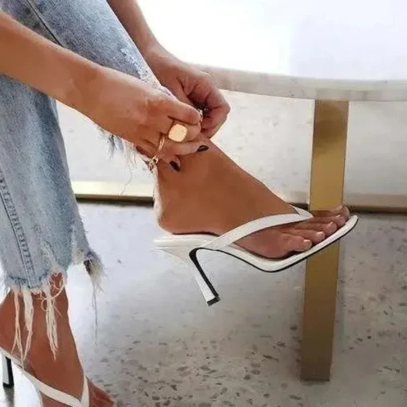 Pantoufles d'été pour femmes, chaussures à la mode, tongs à talons hauts, sexy, grande taille 42, 2023