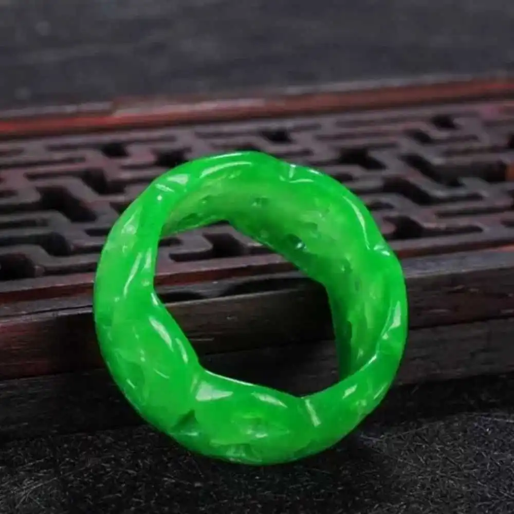 

Burma 100% A ICY Green Circle Jade jadeite Ring 9.5 Party Hook Gift Ear stud Christmas Easter VALENTINE'S DAY Aquaculture