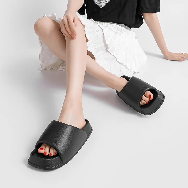 Woman Sandals  Shower slippers   Woman Thick Platform Home Slippers Fashion Non-Slip  Bathroom Slides Summer Soft Flip Flops_voghion.com