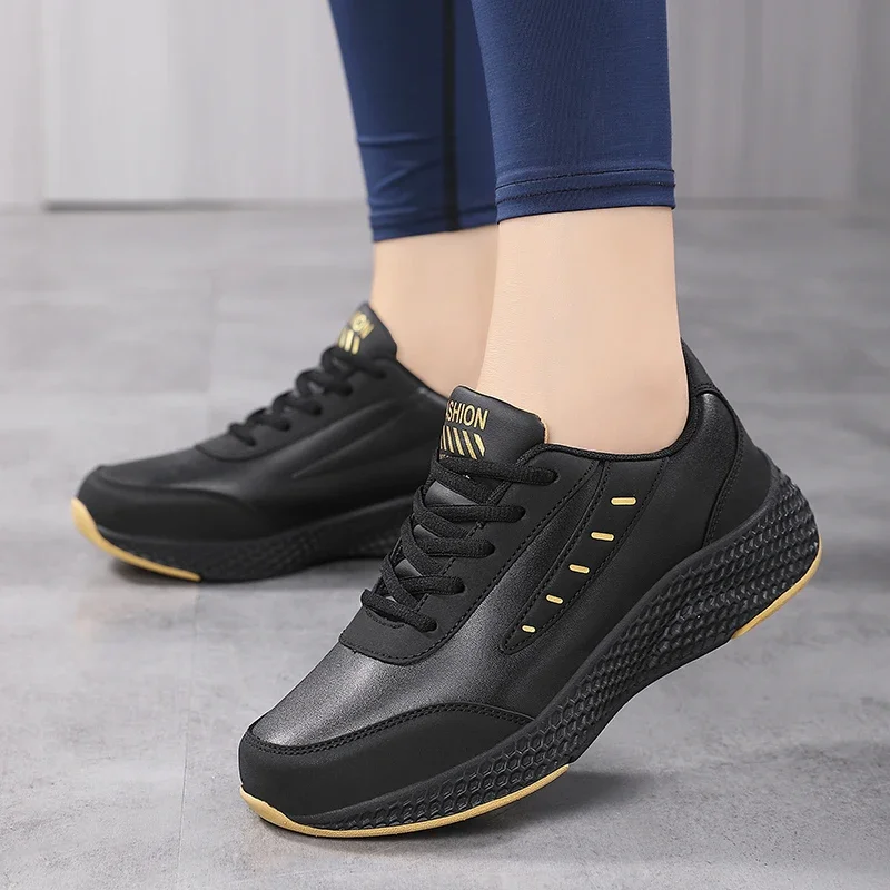 Four Seasons Lightweight Waterproof Running Shoes Women Autumn Comfortable Casual Sneakers Ladies Non-Slip Sports Jogging Shoes