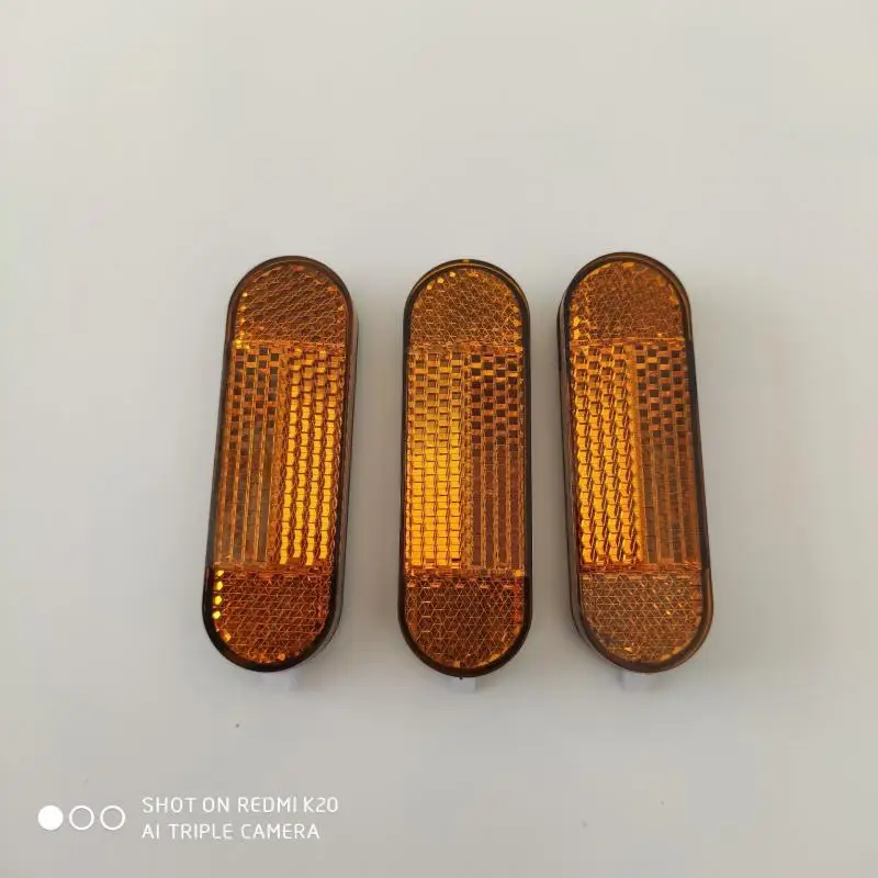 Рисунок 3 - самоклеящиеся отражатели для спиц