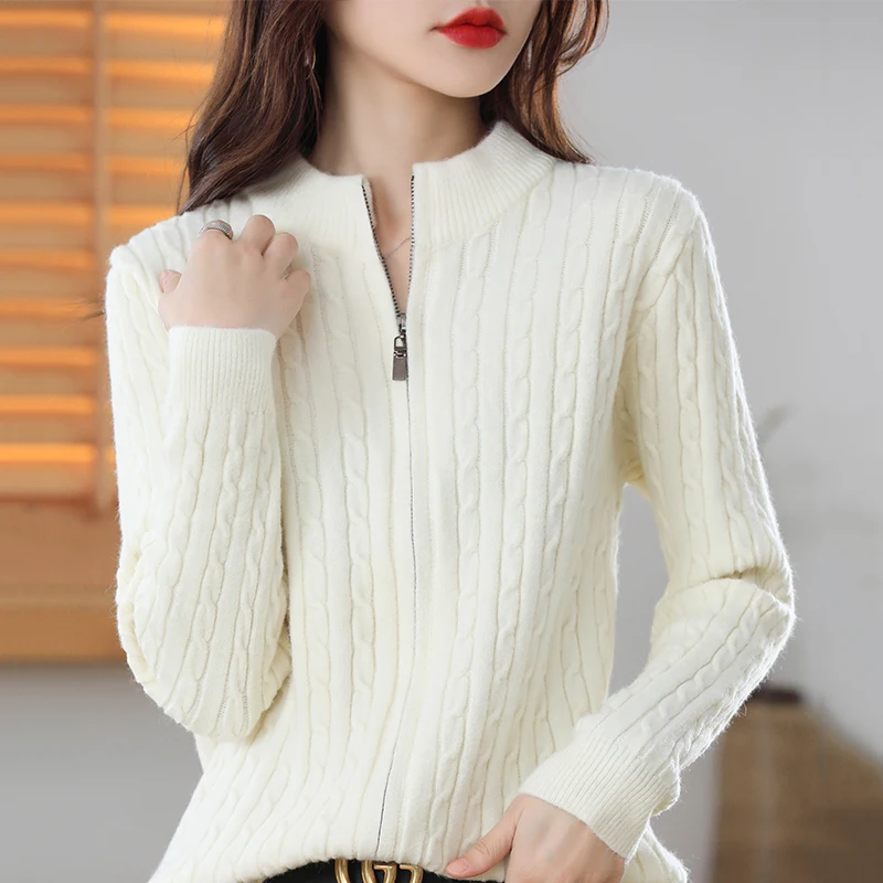 New Autumn And Winter Loose Wool Cardigan Female Zipper Twist Long Sleeve Knit Round Neck Sweater Solid Color Coat Jacket