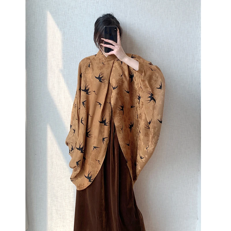 

New Chinese Style Retro Swallow Printing Pattern Cross Bat Shirt Autumn New Artistic Loose Top