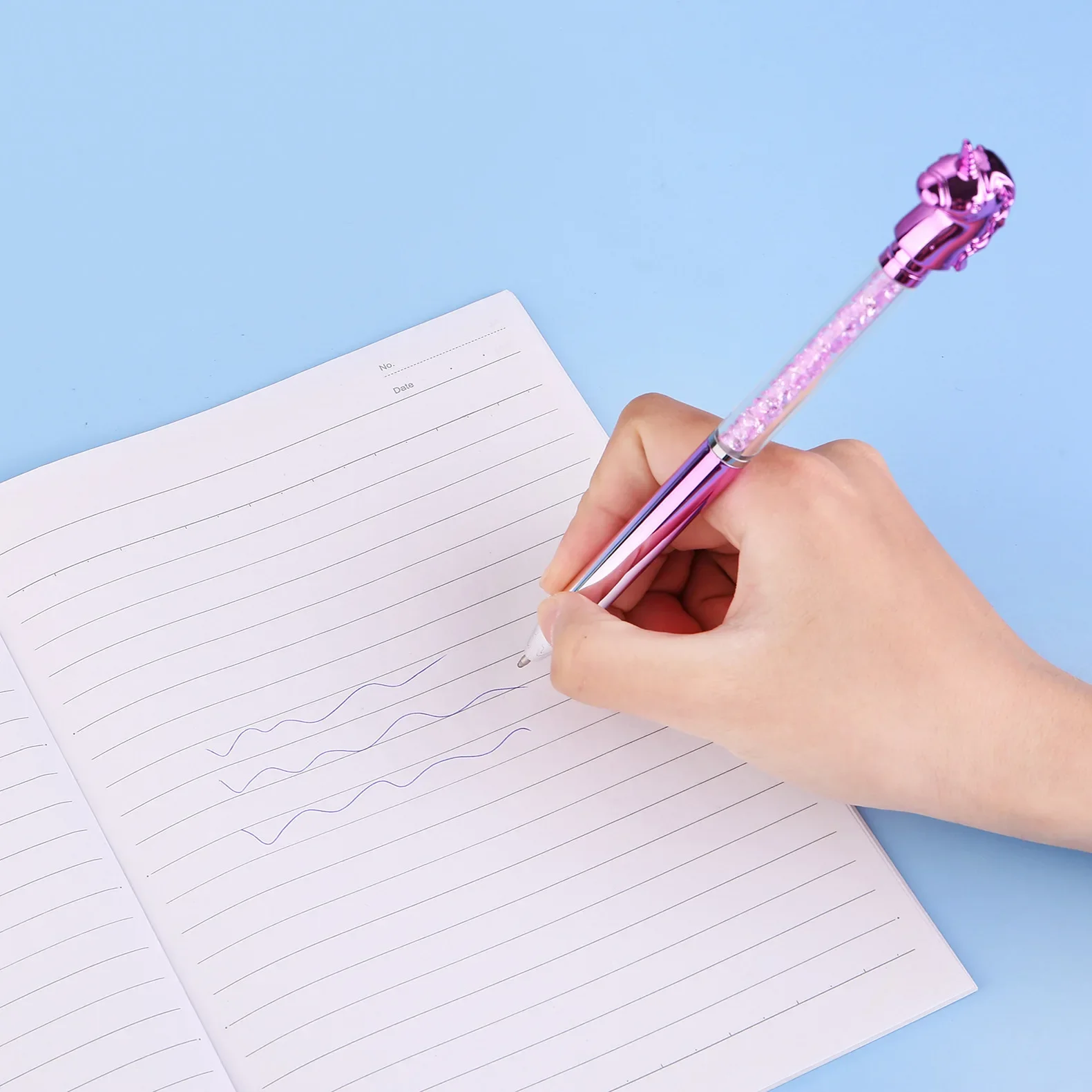 4 개/몫 귀여운 유니콘 트위스트 볼펜 0.7mm 파란색 잉크 크리 에이 티브 크리스탈 드릴 사무실 서명 펜 Kawaii 학교 편지지