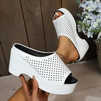 Sandales à talons compensés pour femmes, chaussures confortables à talon incliné, respirantes, maille creuse, vêtements d'extérieur, sandales à plateforme de plage, été 5