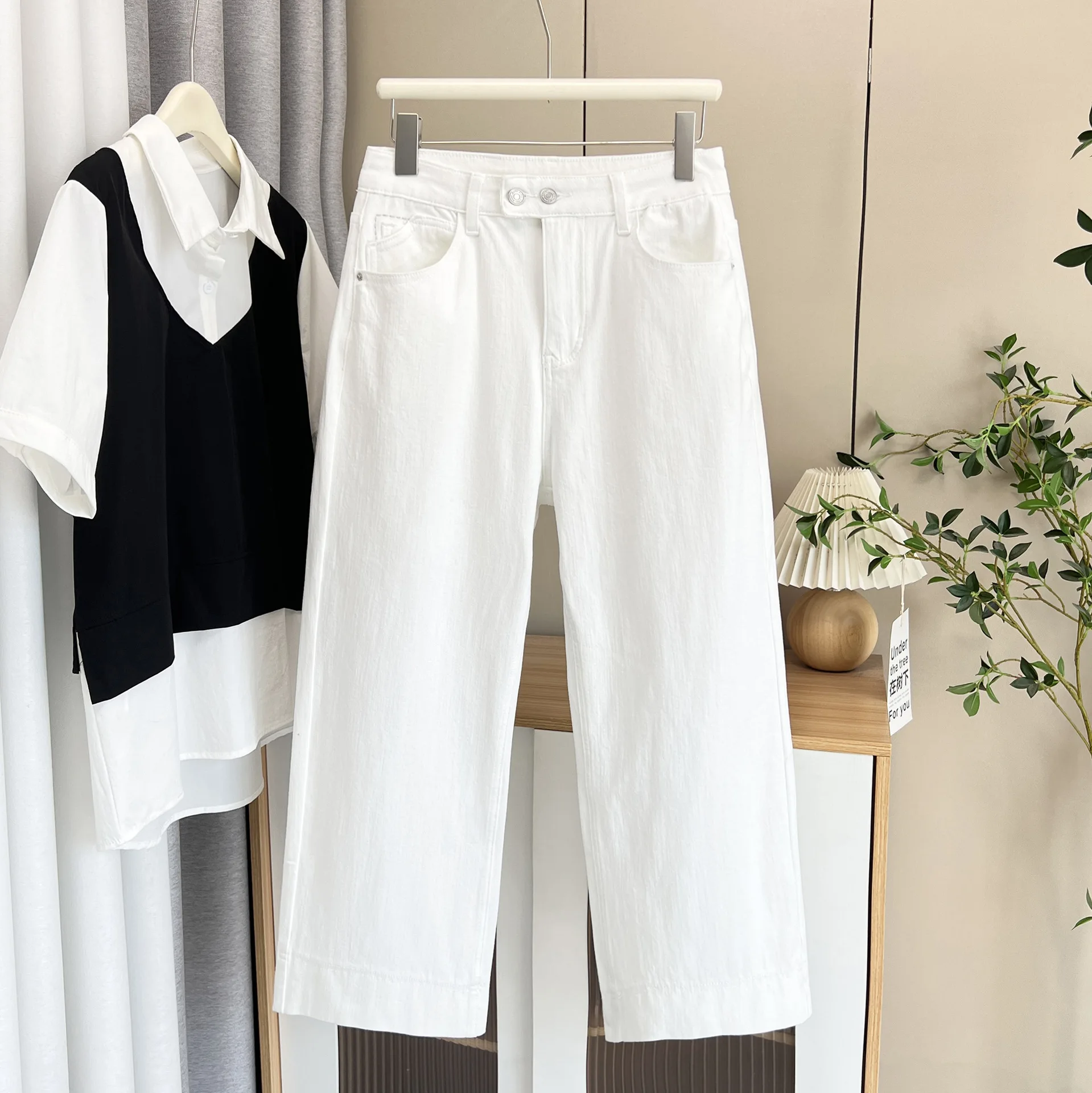 2025 Plus Size Women's Jeans Casual Ankle Style Bottoms 100KG Premium White Denim Straight Leg Pants 5322