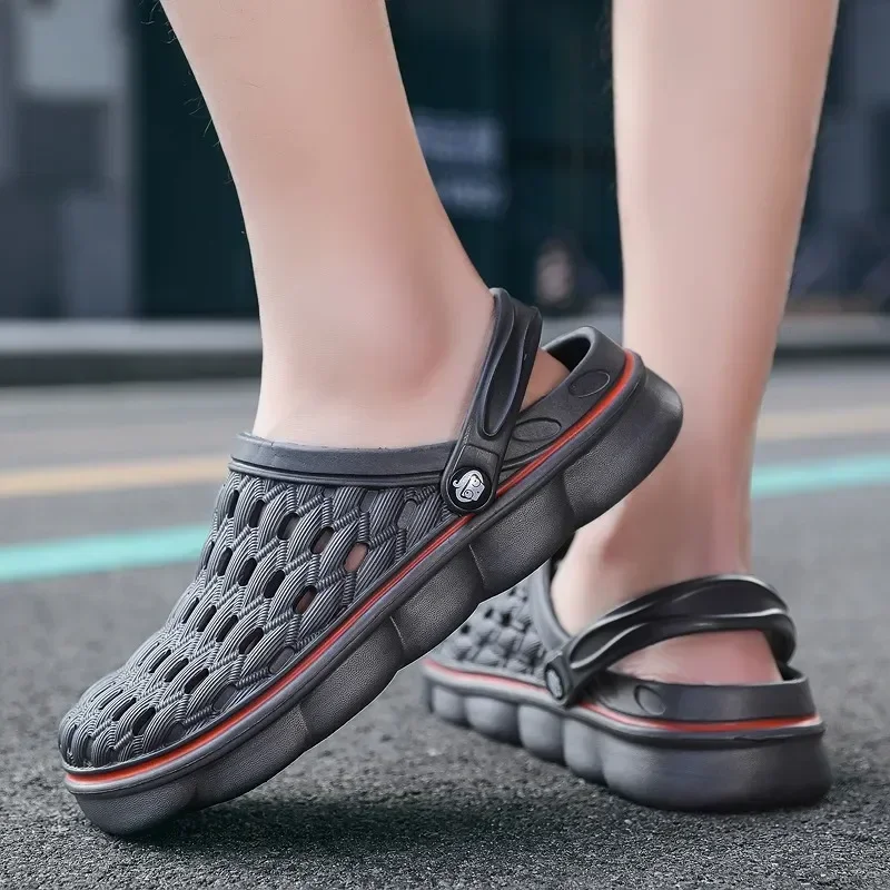 2024 Men's Sandals Women's Outdoor Beach Wading Slippers for Men Garden Home Clogs Women's Sandals Summer Hiking Sandals Men 2