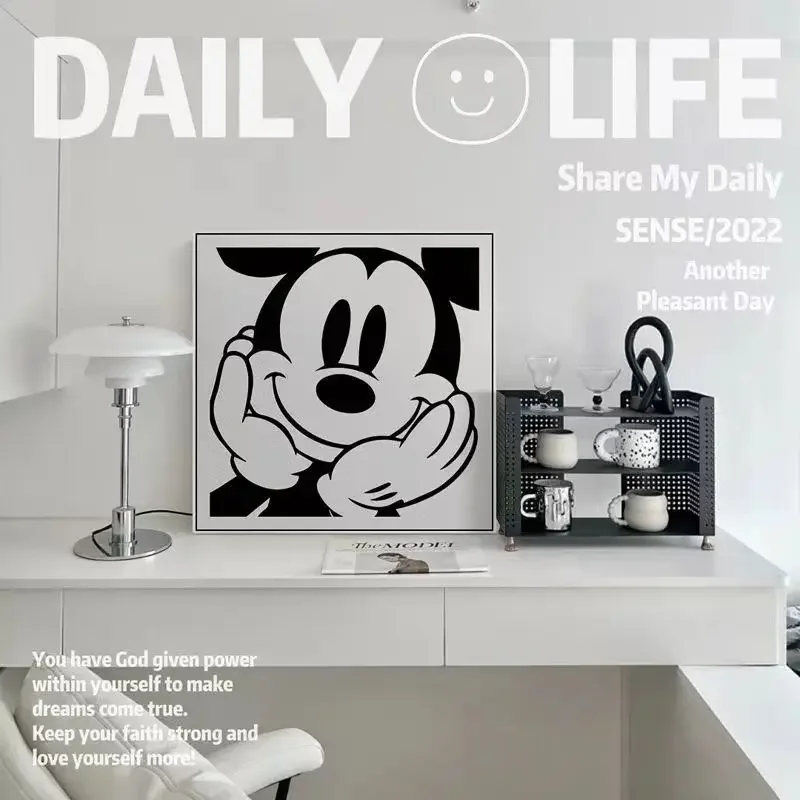 ディズニーのミッキーの壁画,黒と白のファッション,家,リビング