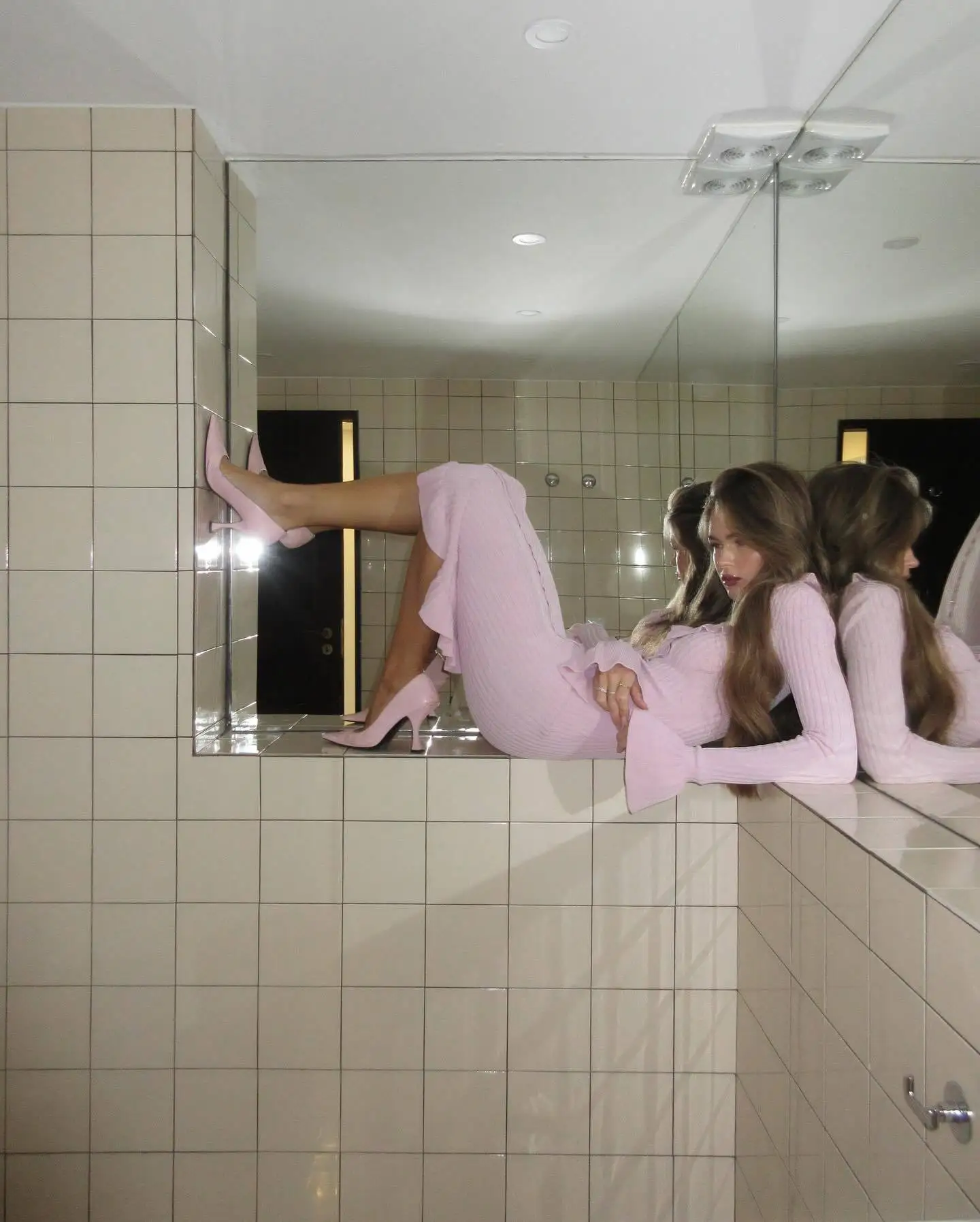 Knit Fashion Ruffled Maxi Dress Women Ribbed Slim Scoop Neck Elegant Knitwear Party Dress Gown Female Long Dress Autumn