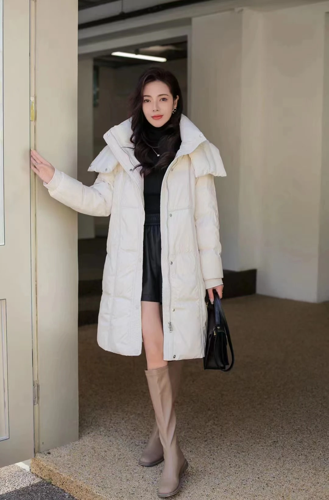 

Awake Girl jackets for women winter coat duck down feather coats beautiful and fashional easy style waterproof and warm