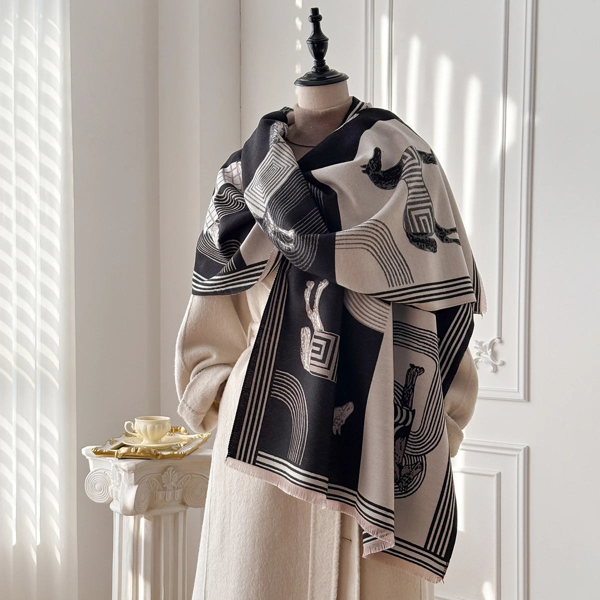 Brand Fashion Women's Winter Cashmere Shawl - Vintage Floral Printed Tasseled Oil Painting Style Pashmina Thick Wrap & Echarpe