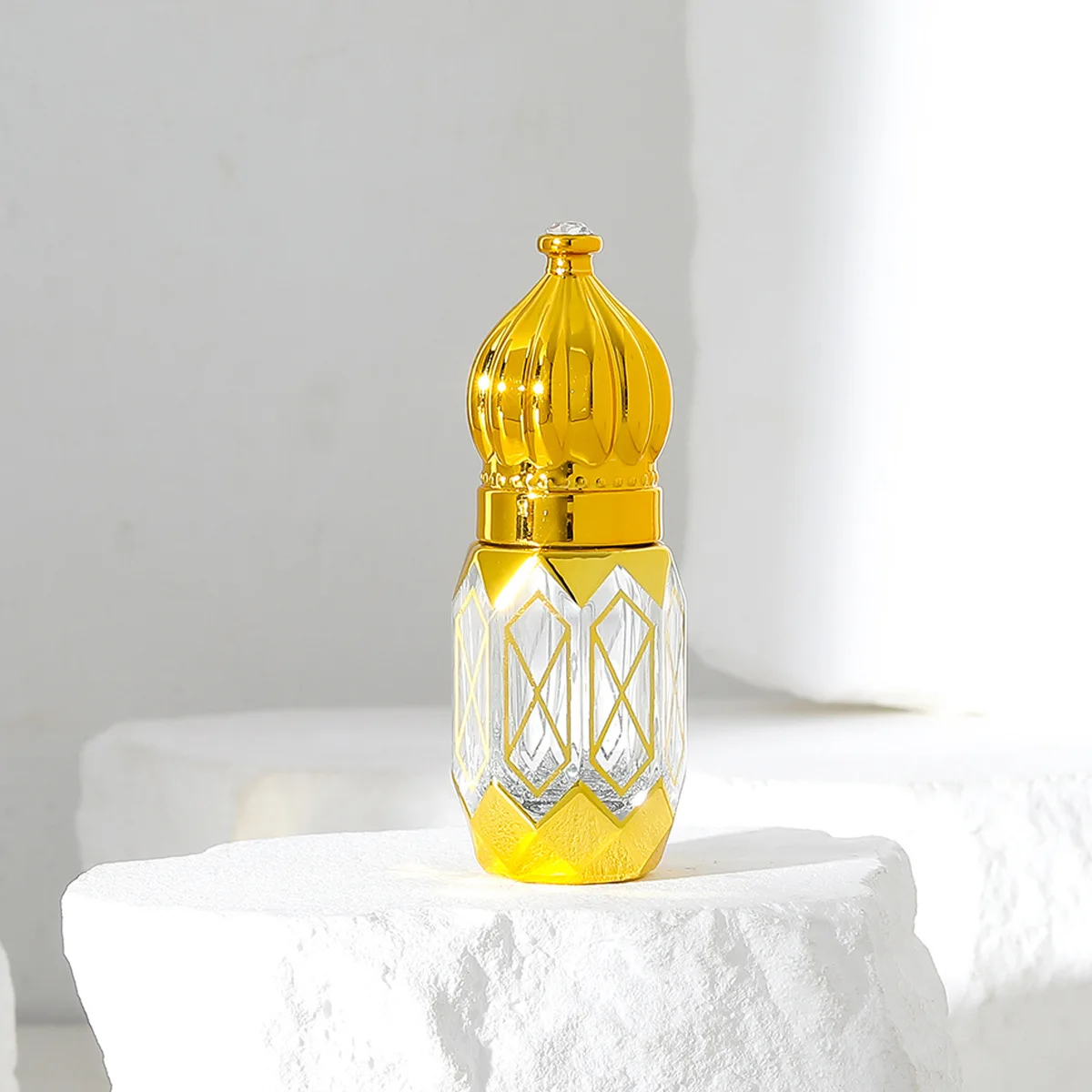 3/6ml Luxury Style Golden Refillable Perfume Bottles Glass Roll-on Essential Oil Bottle Empty Cosmetics Sample Test Container 5