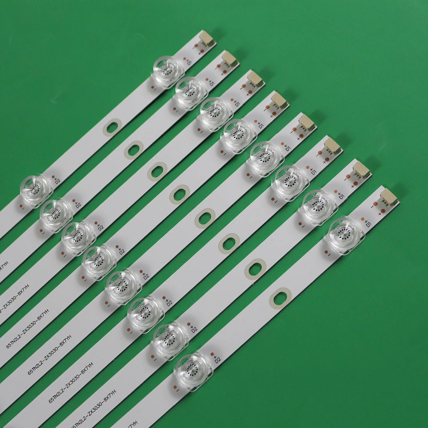65TN2L2-ZX3030-8X7YH용 LED 백라이트 스트립 7 램프