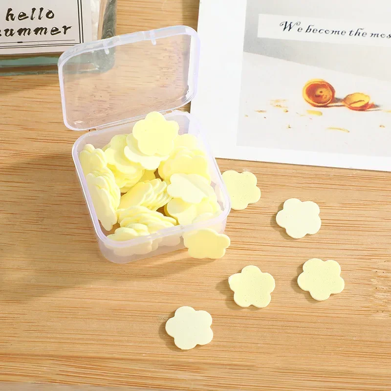 Hand Soap Disposable Soap Paper Traveling Toilet Soap Slice Petal Soaps Flakes Tablets Student Carrying Petal Hand Clean