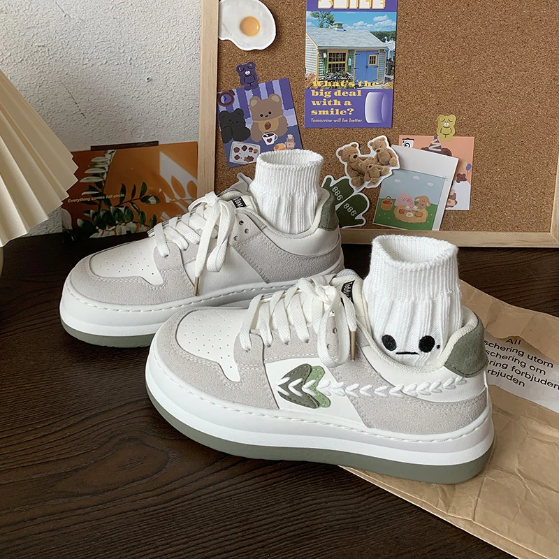 Shoes Woman 2024 Trend Sale Breathable Women's Vulcanize Shoes Summer Women Platform Sneakers Up Ladies Casual Shoes