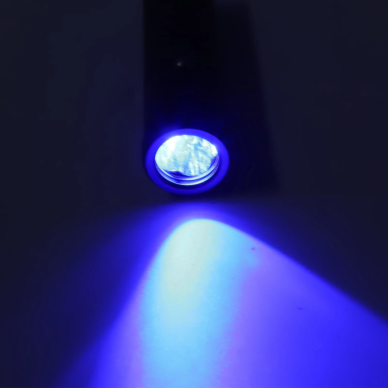 Adjustable Sore Canker Sore Device Detachable Tip Red Blue LED Canker Therapy Device for Lip Nose Ears Muscle Braces