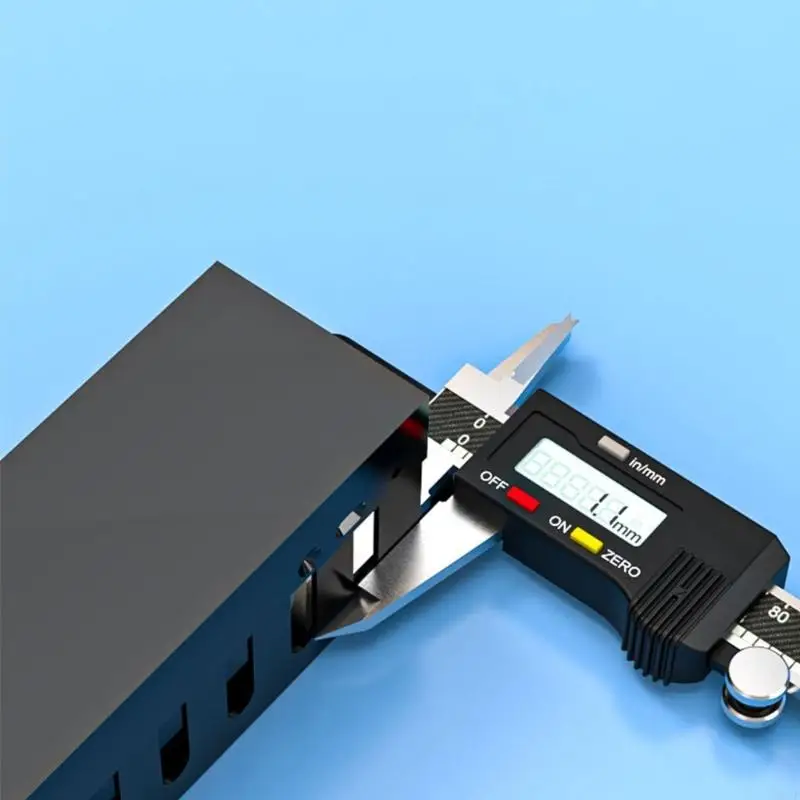 M6CF Modular Distribution Frame with 24 High Performance Gold-plated UTP CAT6A Keystone for Structured Cabling